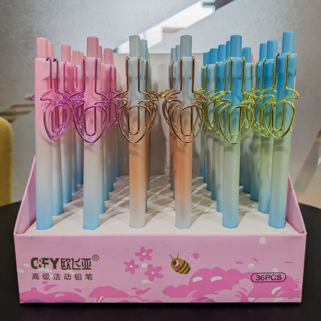 Colorful Ombre Mechanical Pencils with Unique Clip Design