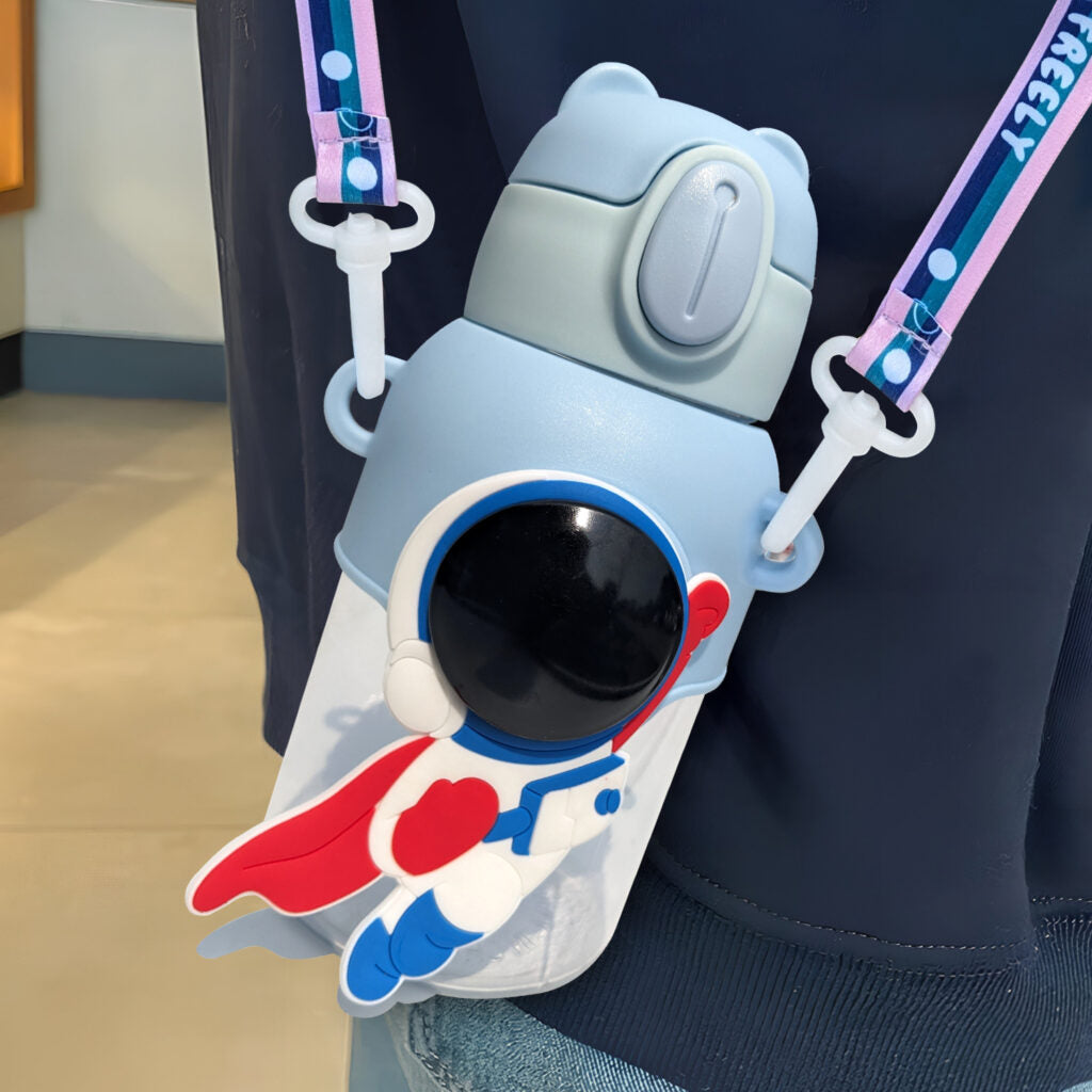 Astronaut Water Bottle for Kids – 600ML