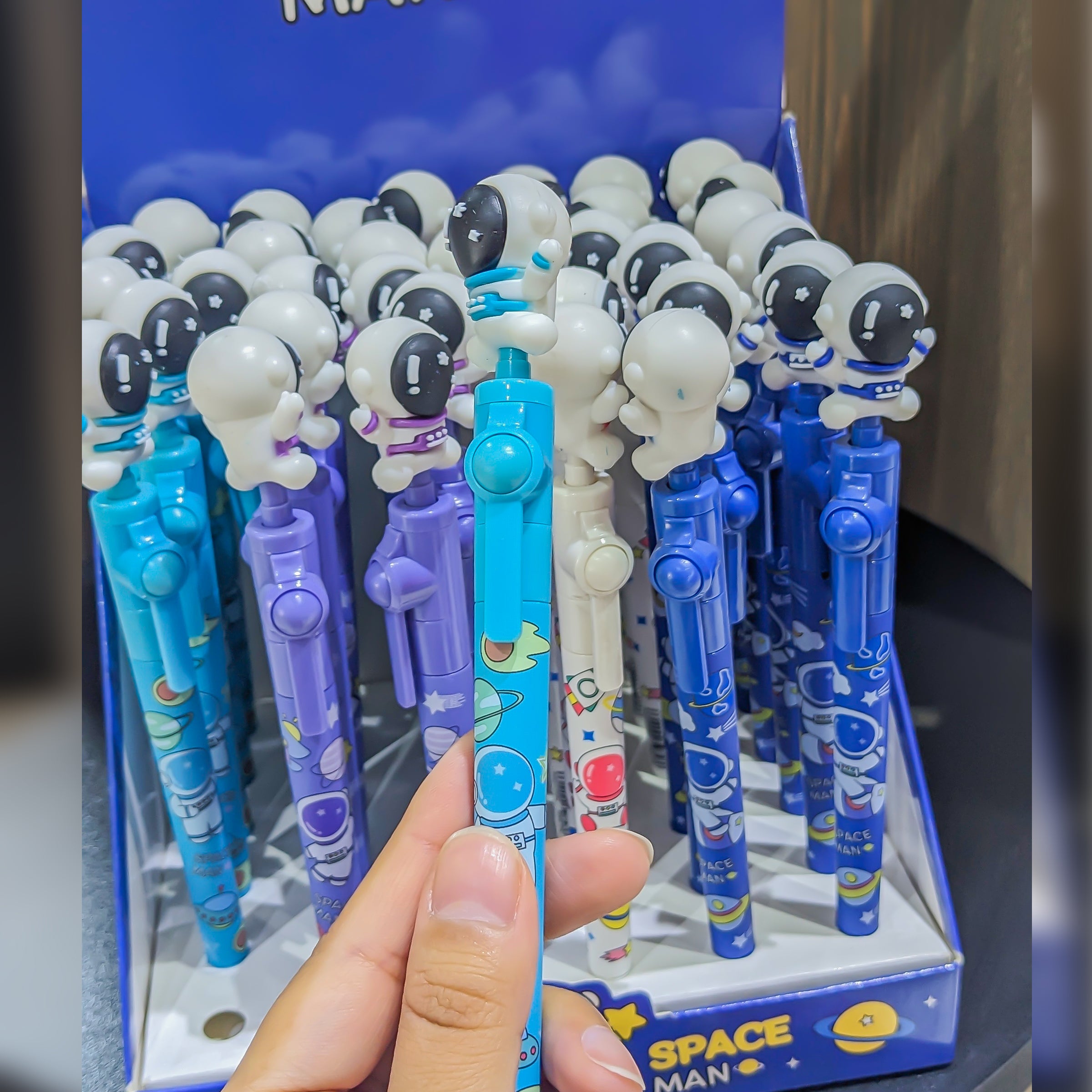 Spaceman Gel Pen 360 Degree Rotation